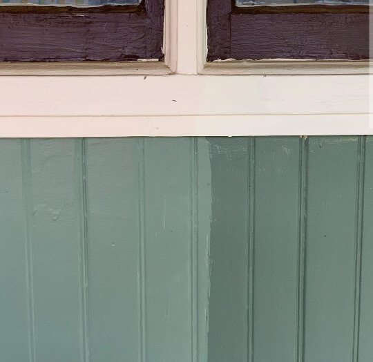 Sherwin Williams Rosemary vs Dried Thyme on vertical wooden siding