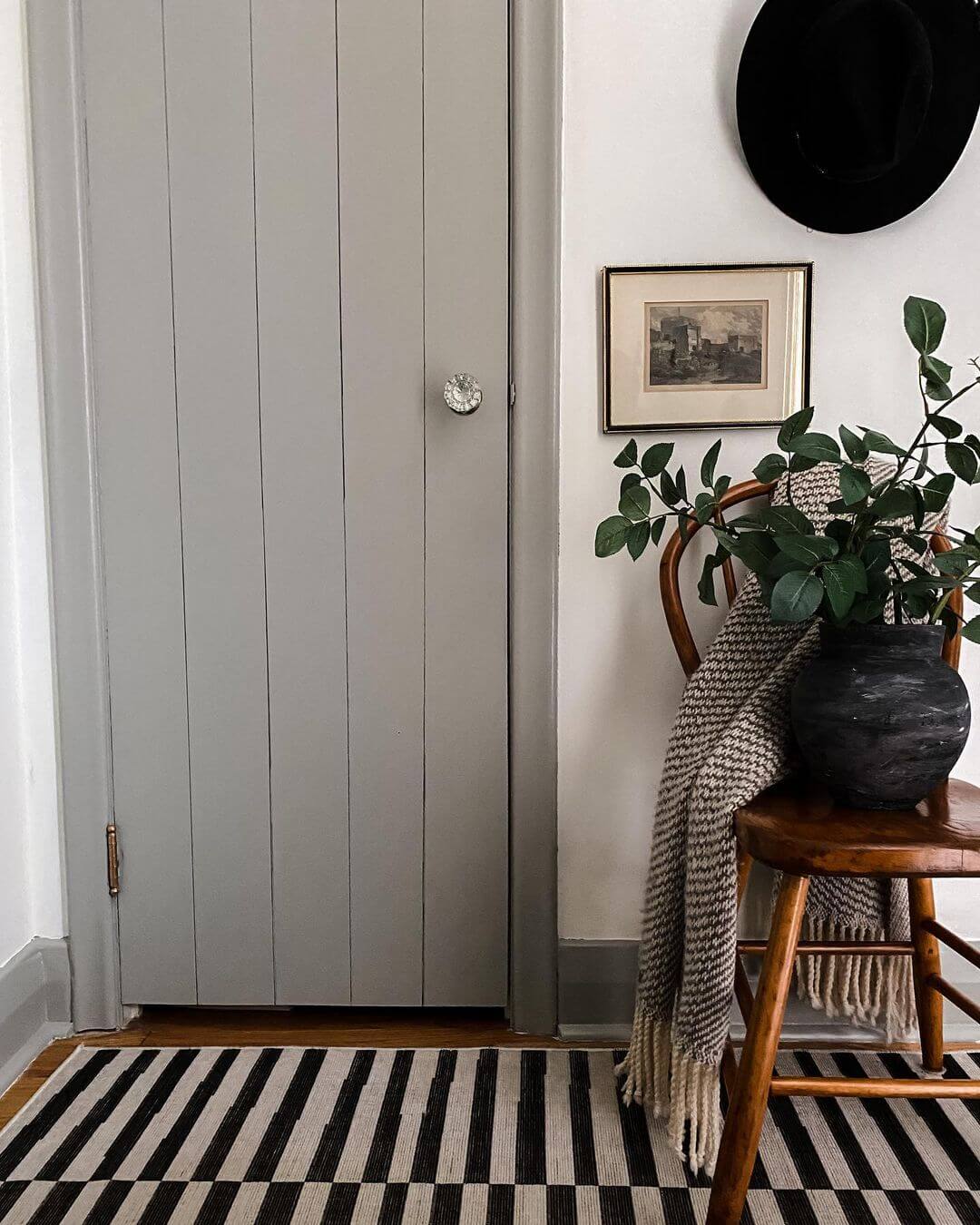 Simply White walls and Fieldstone on trim