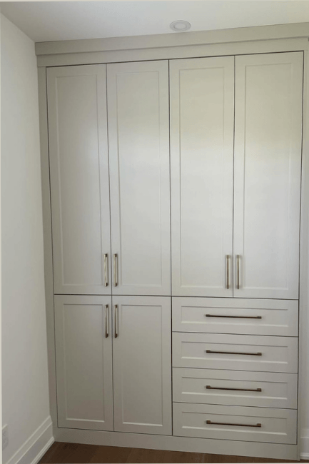 Benjamin Moore Edgecomb Gray on closet built ins