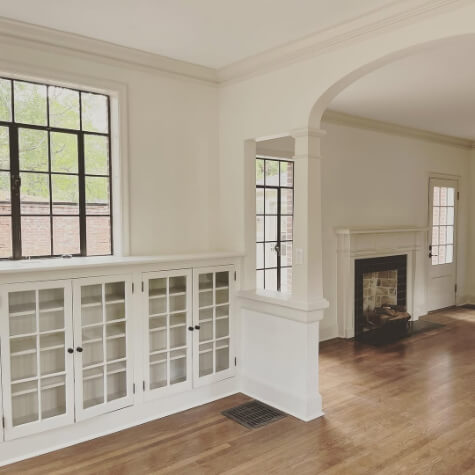 Creamy white walls in Dove Wing with Wind's Breath walls.