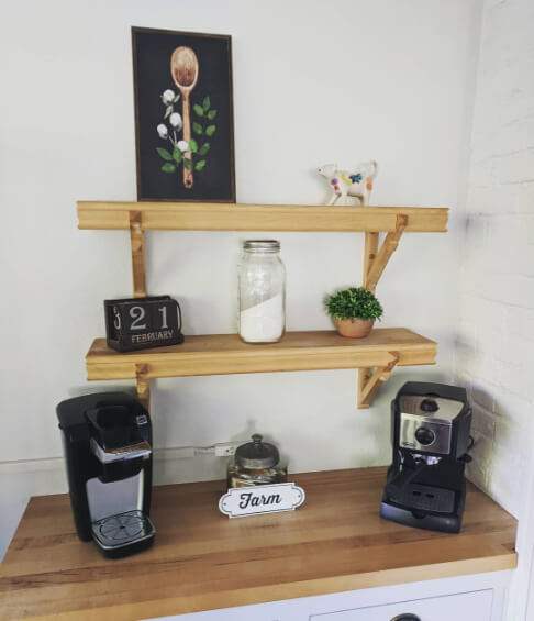 Sherwin Williams Spare White on walls of a coffee bar