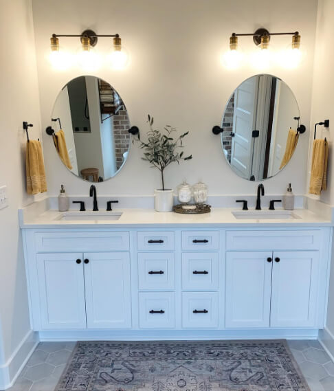 Spare white walls pure white vanity